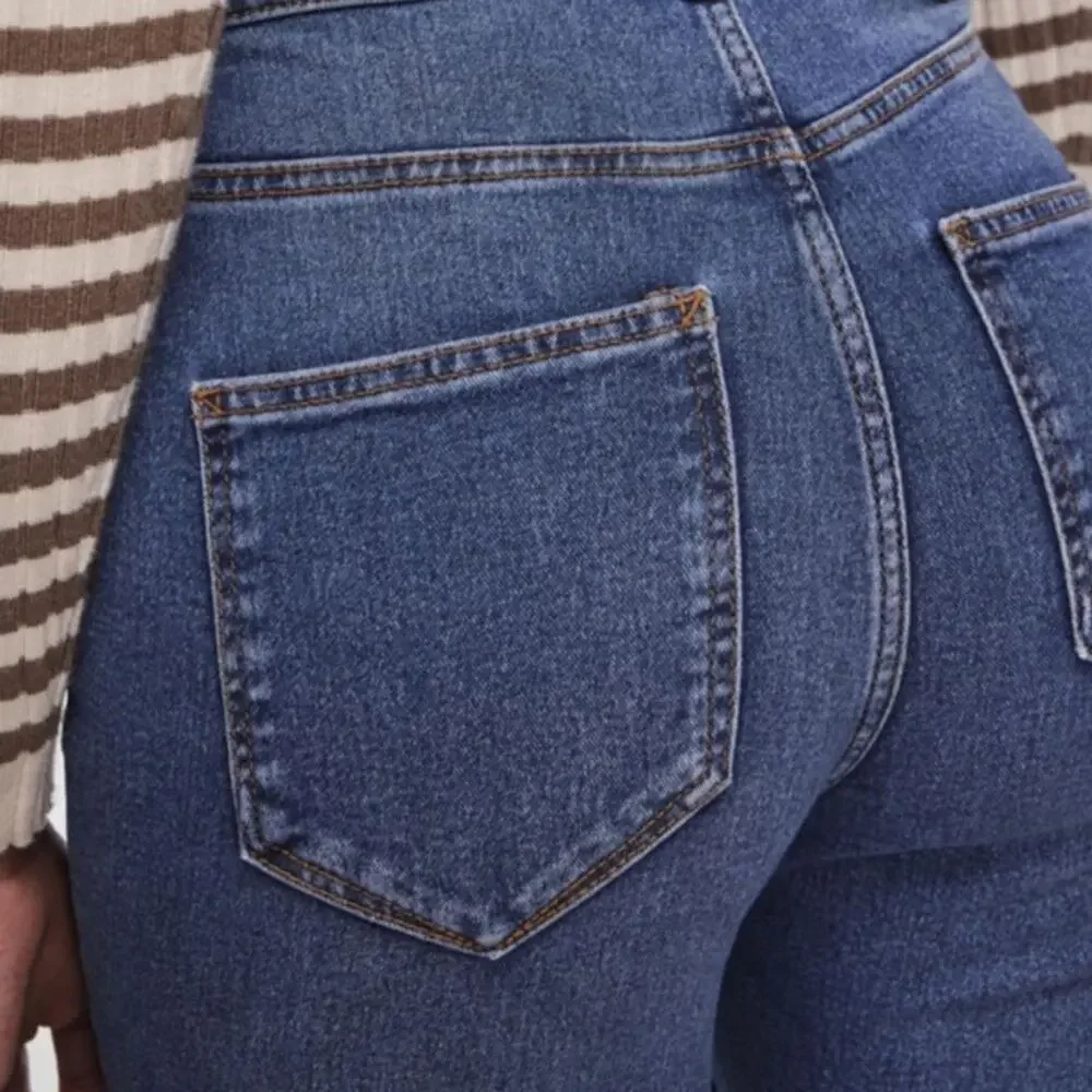 NWT $70 Pieces UK Denim Flare Fit High Waist Jeans MED NEW